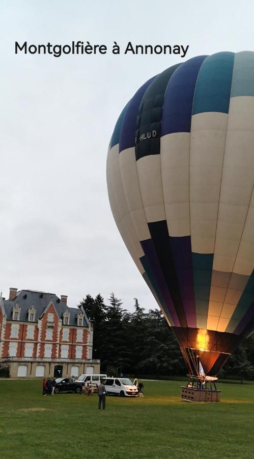 Comme A La Maison Clonas-sur-Vareze Exterior foto